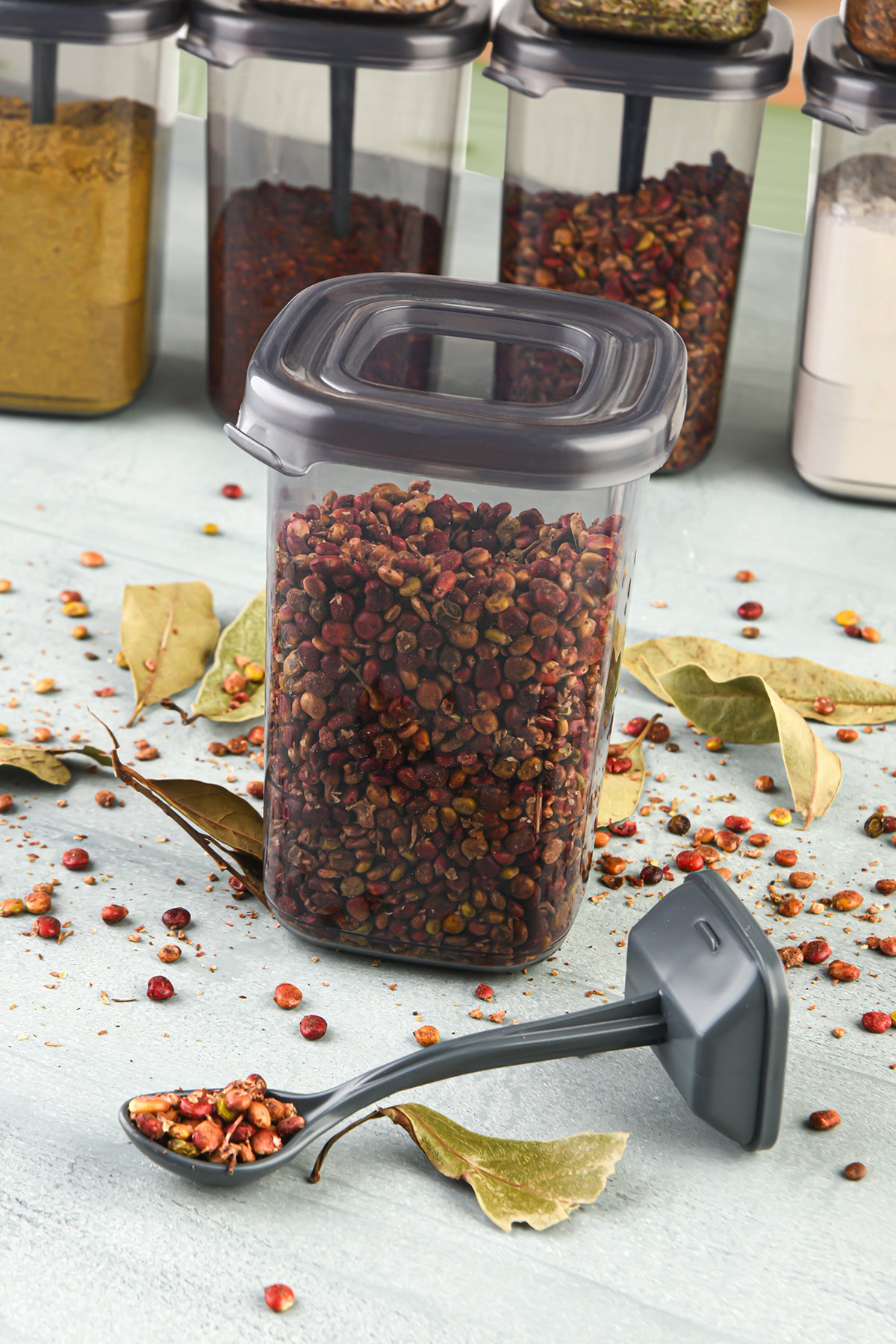 18'li Set Luna Kaşıklı Baharatlık Beyaz Etiketli 450 ml