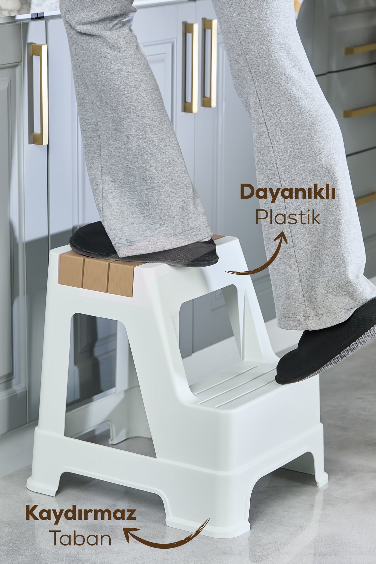 Plastik Basamaklı Tabure Kahverengi